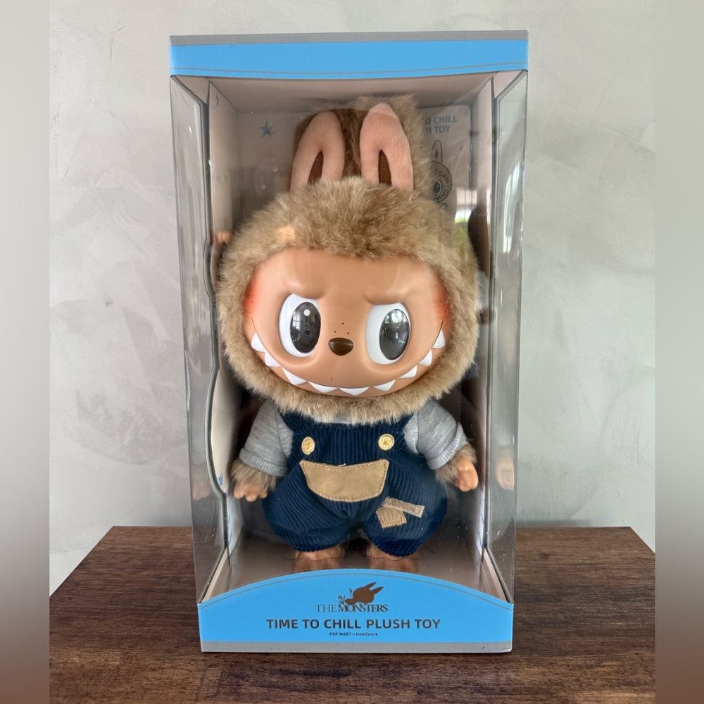 AUTHENTIC POPMART LABUBU TIME TO CHILL - VINYL PLUSH DOLL. 14.5 INCHES